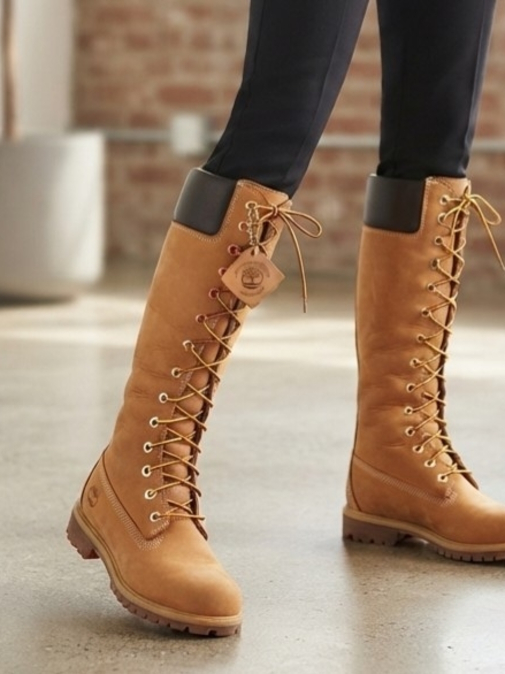 Timberland Women's Tan Lace-Up Tall Boots Size:8.5 M